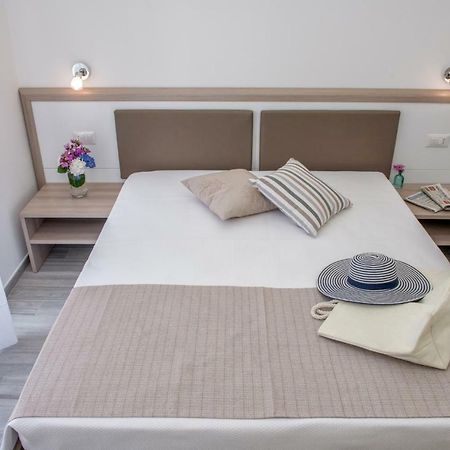 A Un Passo Dal Mare Bed & Breakfast Vieste Exterior foto