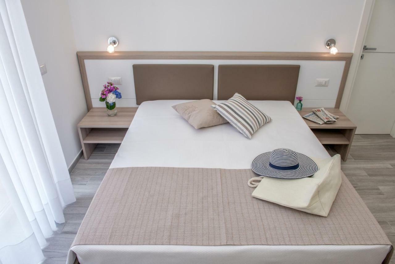 A Un Passo Dal Mare Bed & Breakfast Vieste Exterior foto