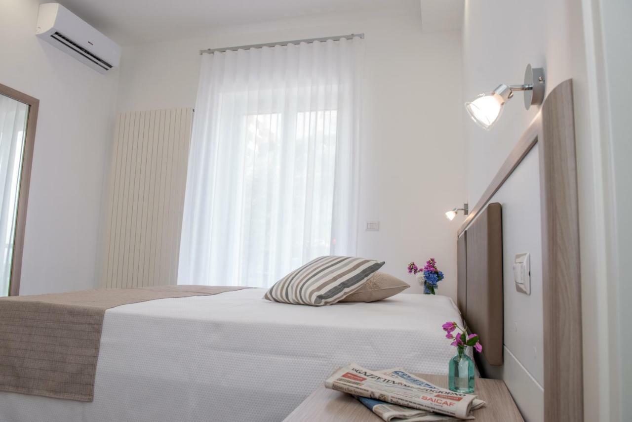 A Un Passo Dal Mare Bed & Breakfast Vieste Exterior foto