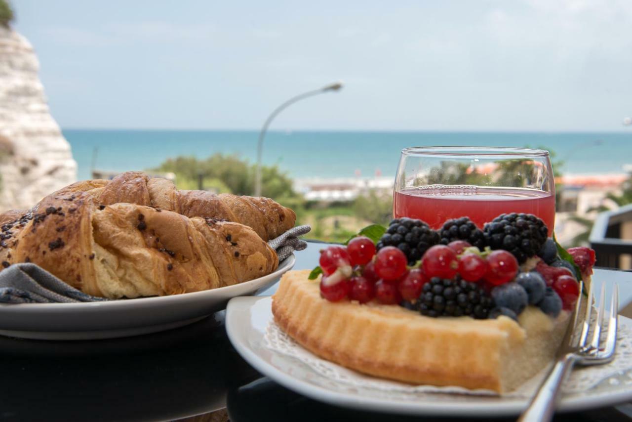 A Un Passo Dal Mare Bed & Breakfast Vieste Exterior foto